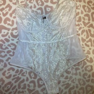 Lingerie plus size women’s